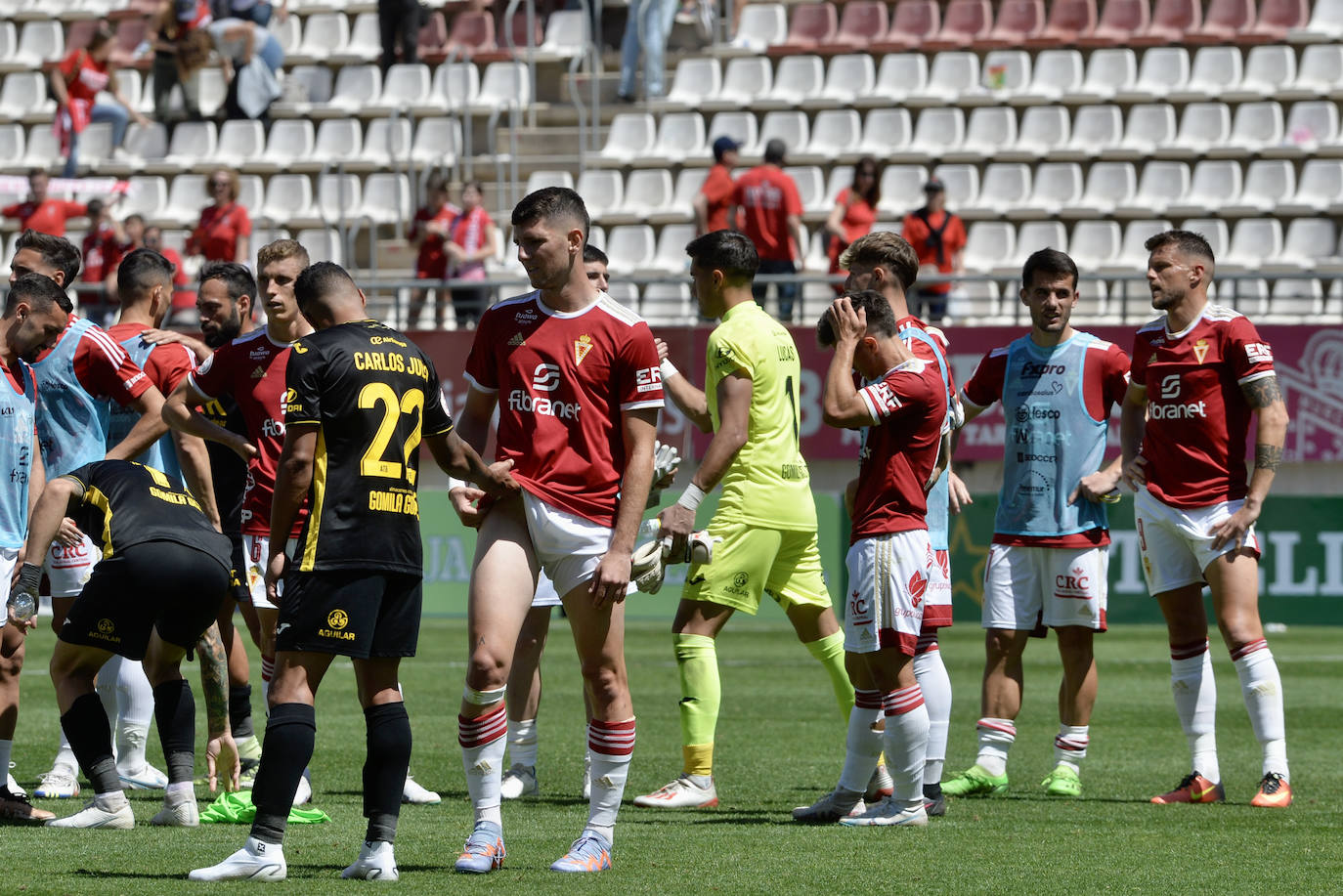 El partido del Real Murcia frente al Atlético Baleares, en imágenes