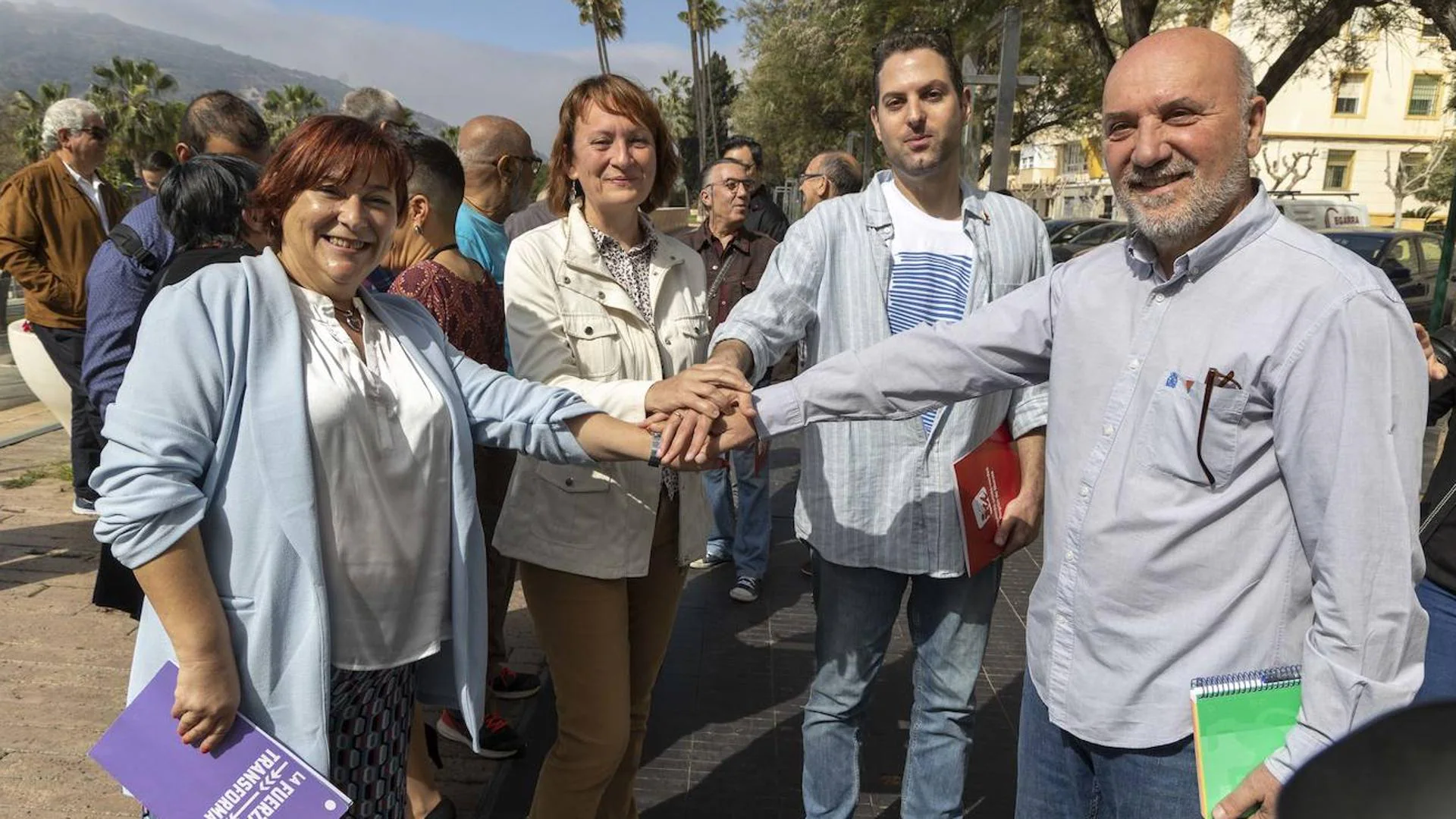 Podemos and Izquierda Unida reinforce their municipal list in Cartagena with social groups
