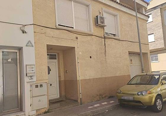 Vivienda principal que la red de trata de blancas utilizaba para explotar a las víctimas en Molina de Segura.