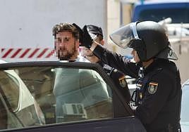 Redada policial en Espinardo, en imágenes