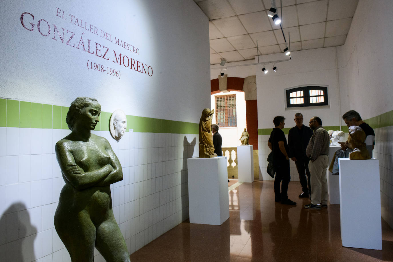 Las imágenes de la exposición &#039;El taller del maestro Juan González Moreno&#039;