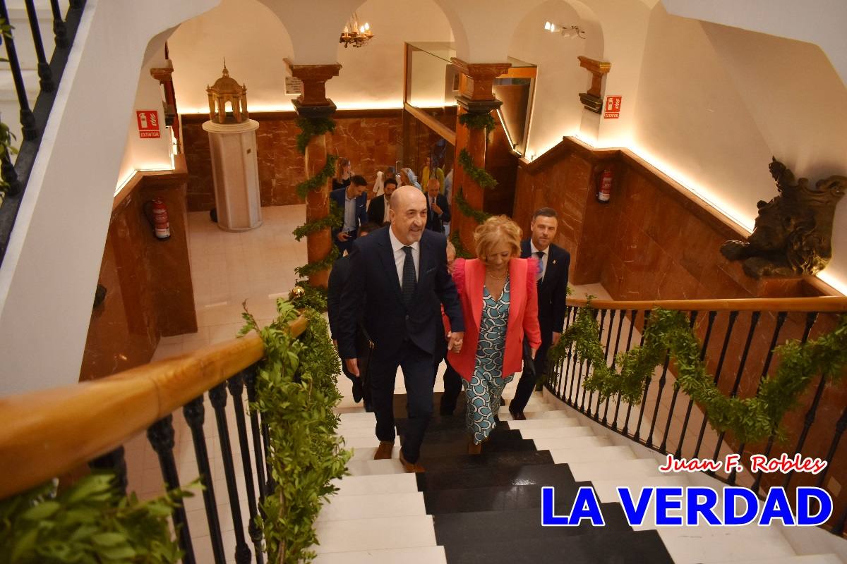 Sánchez Robles invita a vivir con intensidad las Fiestas de la Cruz