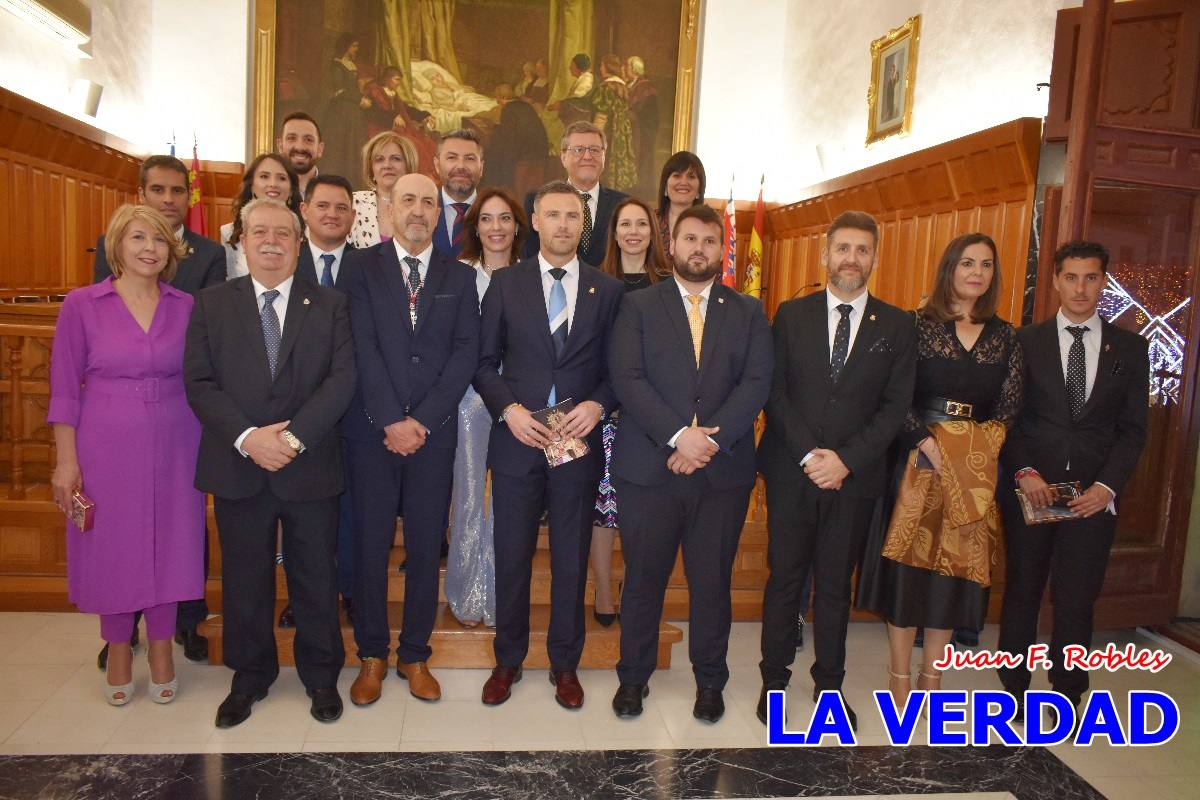 Sánchez Robles invita a vivir con intensidad las Fiestas de la Cruz