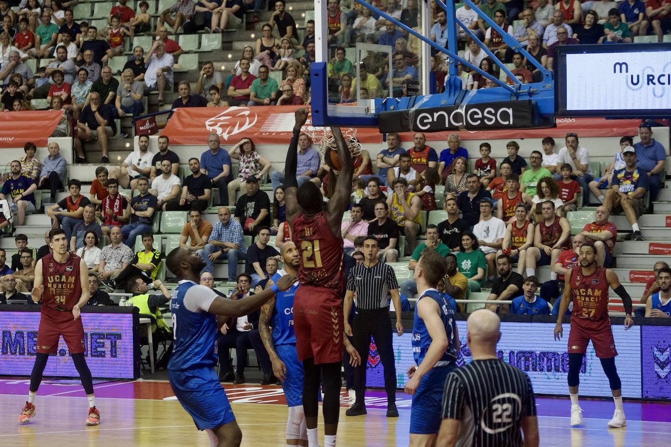 La victoria del UCAM Murcia frente al Fuenlabrada, en imágenes