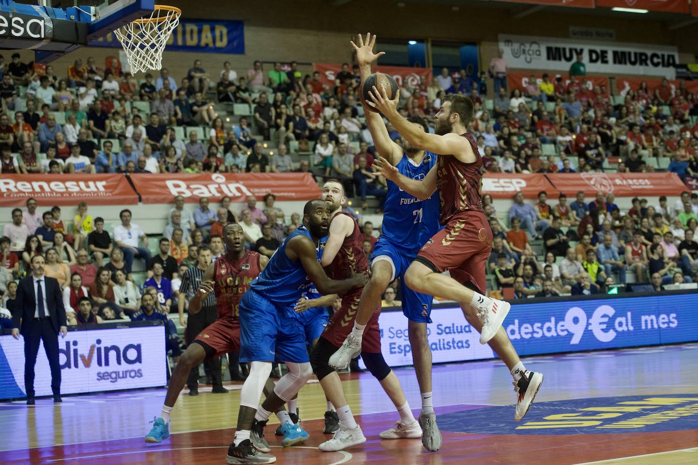 La victoria del UCAM Murcia frente al Fuenlabrada, en imágenes