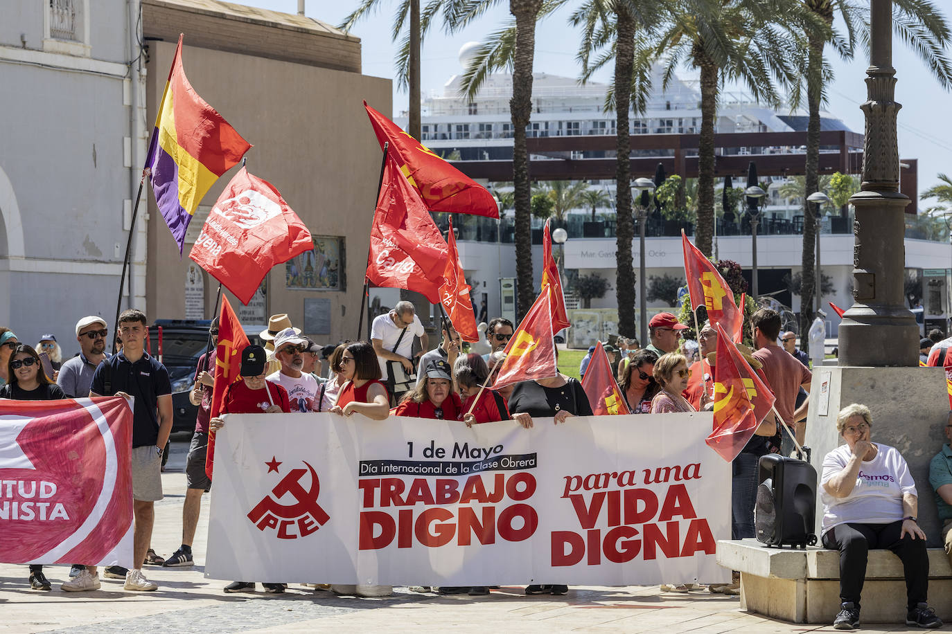 La manifestación del Primero de Mayo en Cartagena, en imágenes