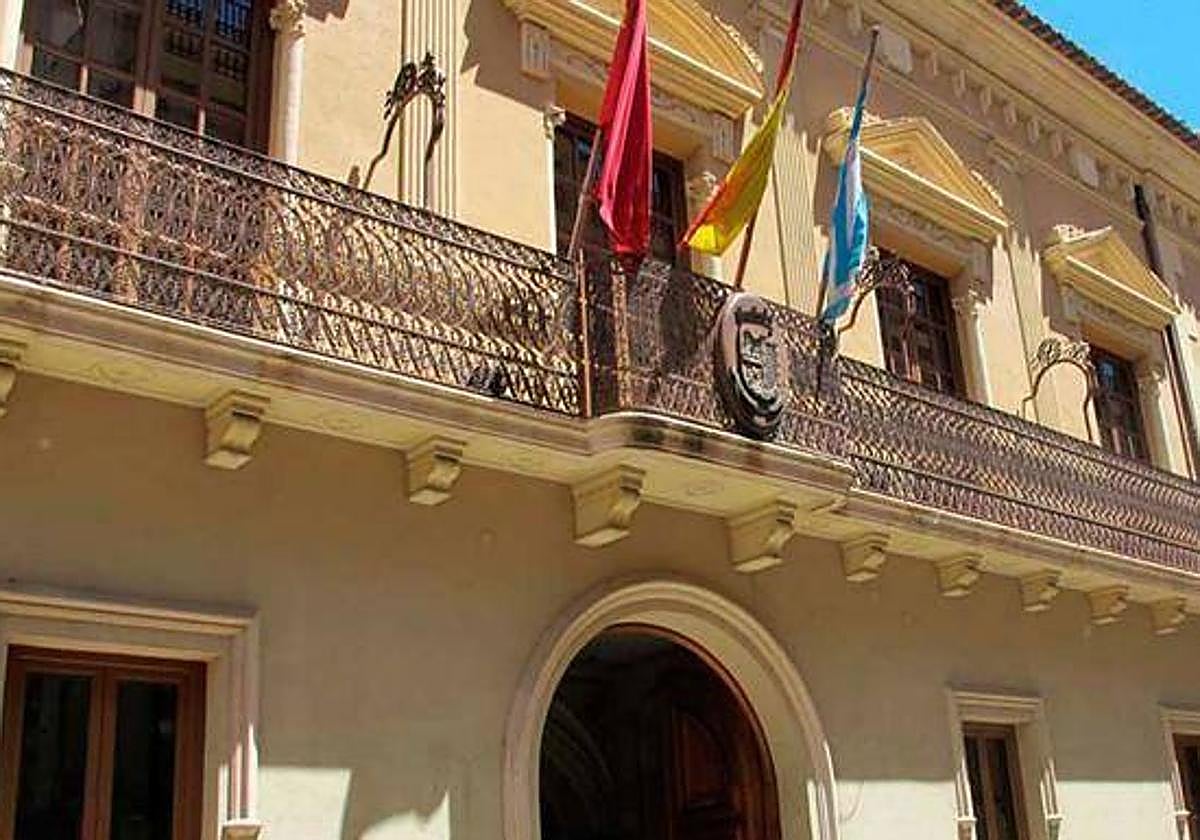 Fachada del Ayuntamiento de Jumilla, en una imagen de archivo.