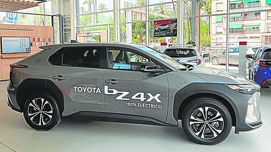 Una revolución 100% eléctrica, el bZ4X llega a Toyota Murcia y Labasa