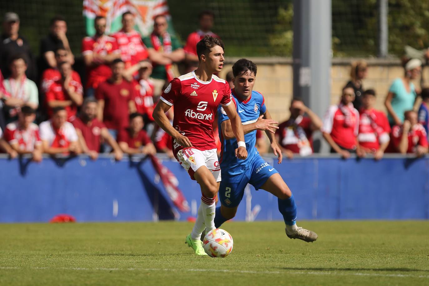 La derrota del Real Murcia frente al Amorebieta, en imágenes