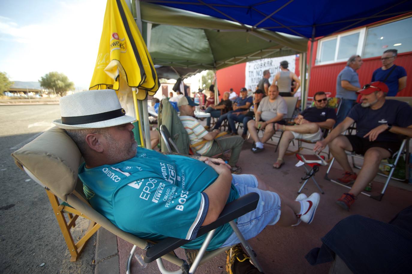 Segundo día de acampada de la plantilla de los &#039;coloraos&#039;