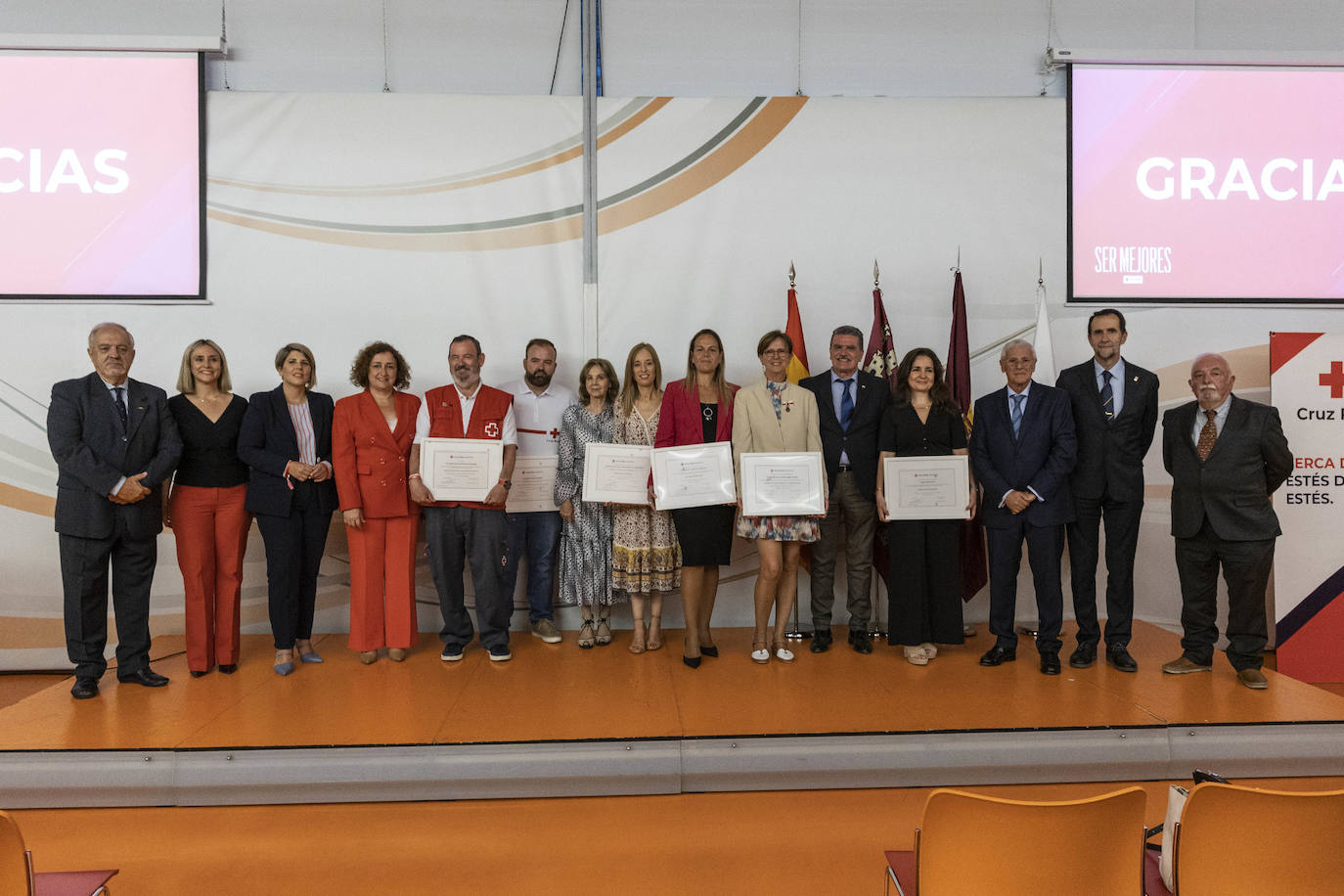 Las imágenes de la junta de Cruz Roja en Cartagena