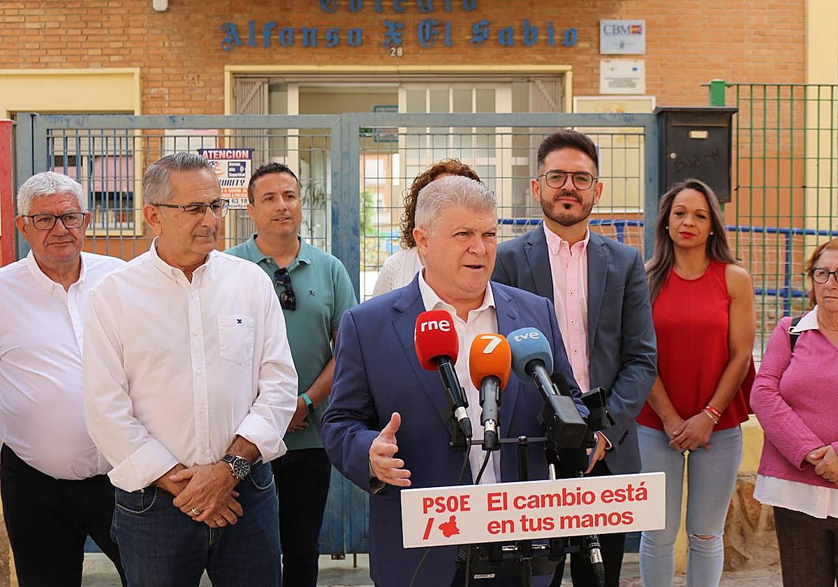 José Vélez, este viernes, en rueda de prensa.