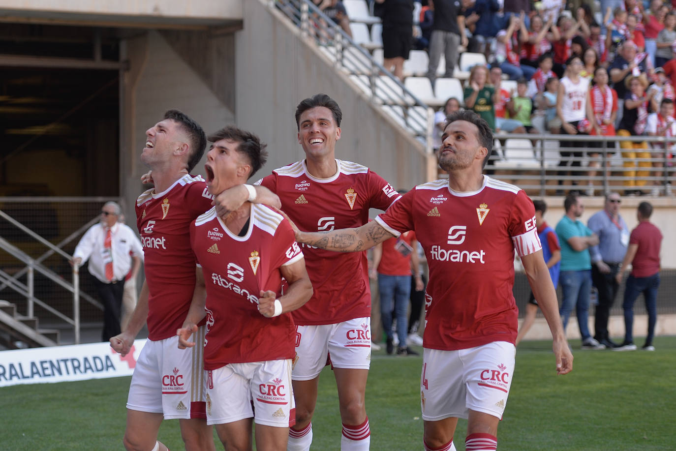 El empate del Real Murcia frente al Castellón, en imágenes