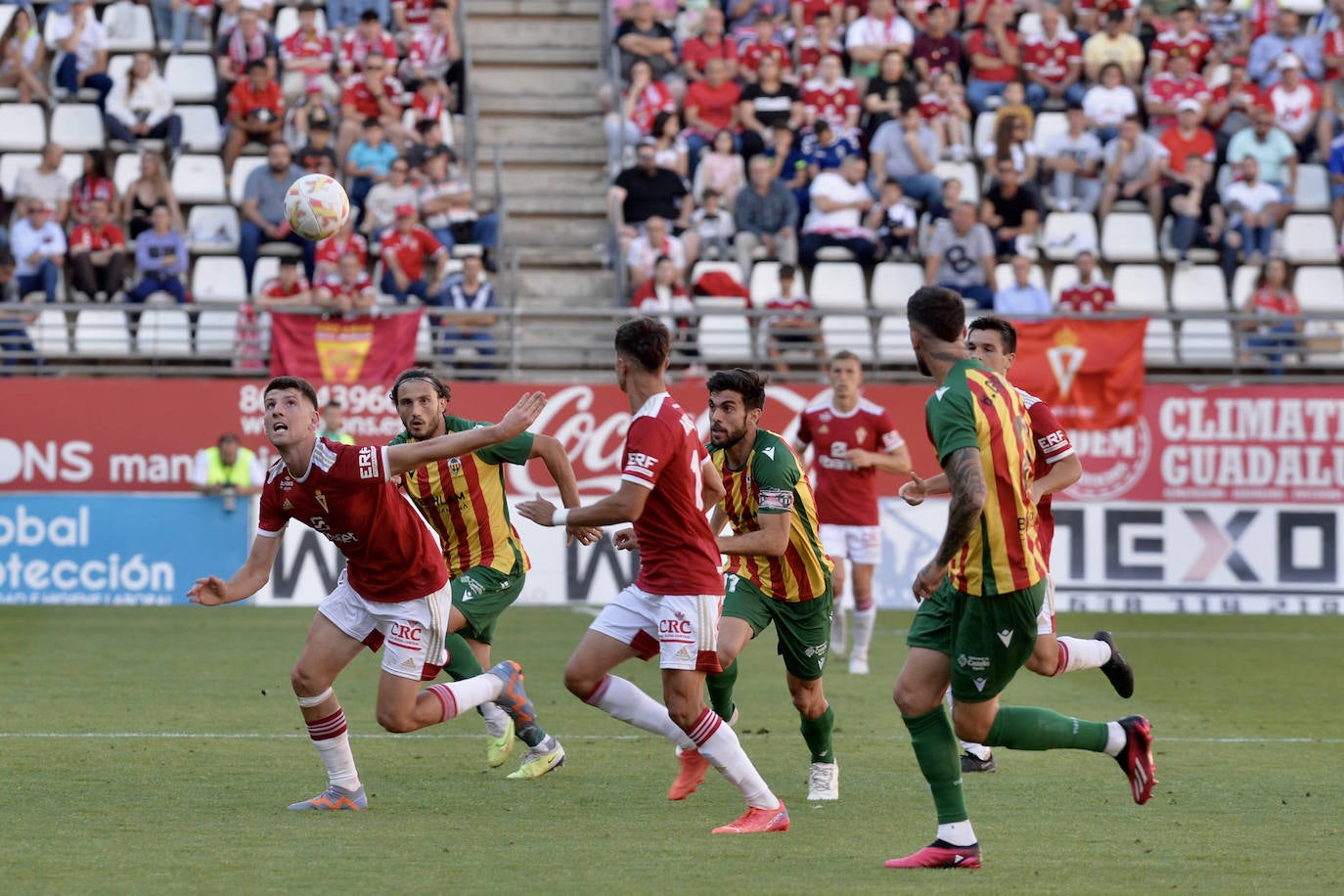 El empate del Real Murcia frente al Castellón, en imágenes