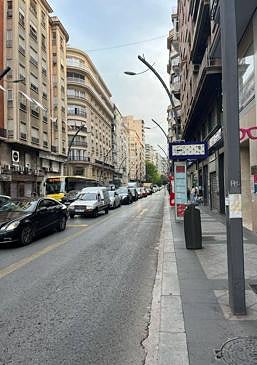 Imagen - Imagen del tráfico en la Gran Vía de Murcia este jueves.