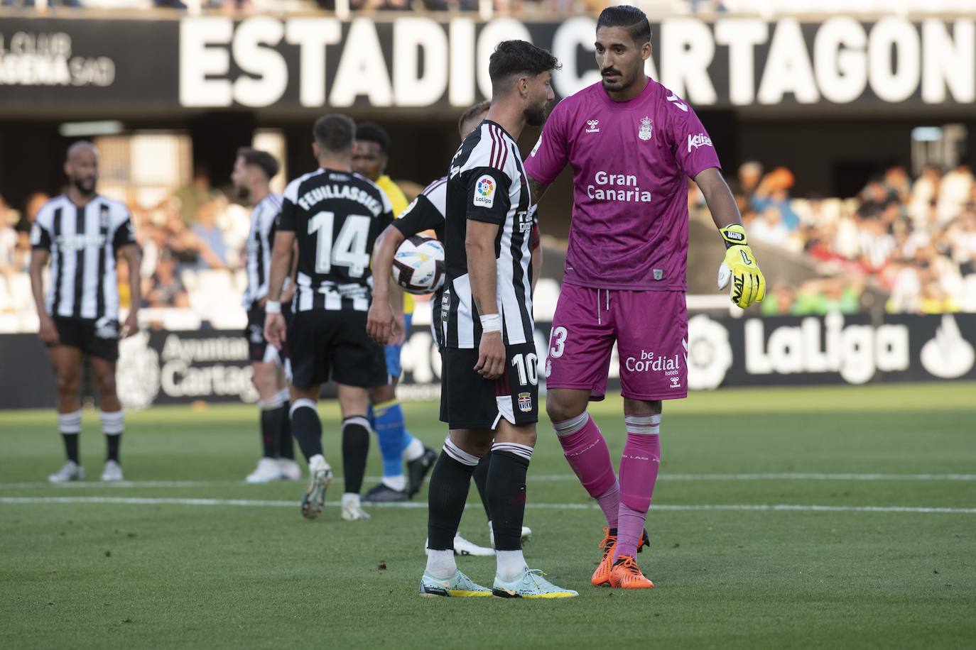 La derrota el Cartagena frente a Las Palmas, en imágenes