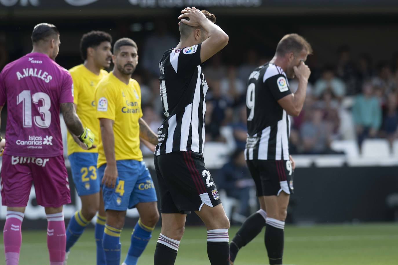 La derrota el Cartagena frente a Las Palmas, en imágenes