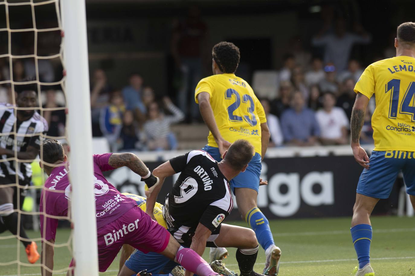 La derrota el Cartagena frente a Las Palmas, en imágenes