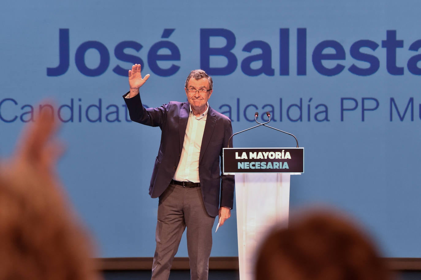 El mitin de Aznar, Miras y Ballesta en Murcia, en imágenes