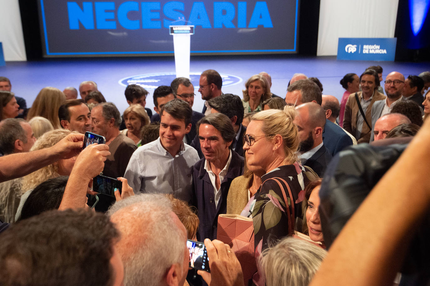 El mitin de Aznar, Miras y Ballesta en Murcia, en imágenes