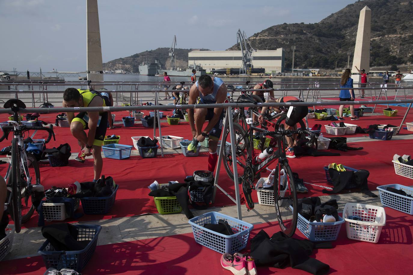 El XVI Triatlón Ciudad de Cartagena SERTRI, en imágenes