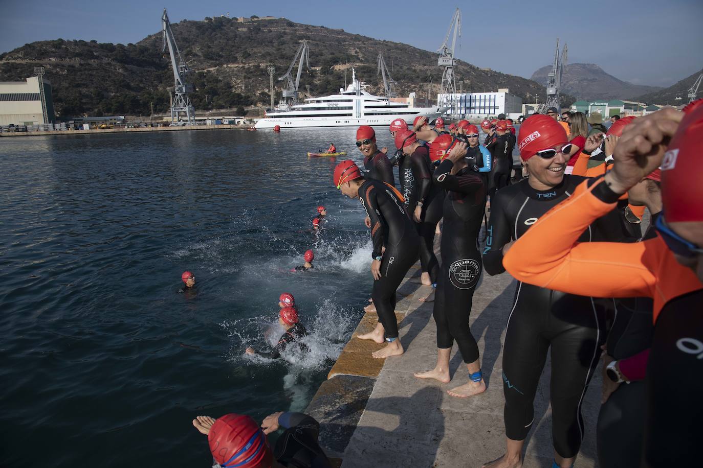 El XVI Triatlón Ciudad de Cartagena SERTRI, en imágenes