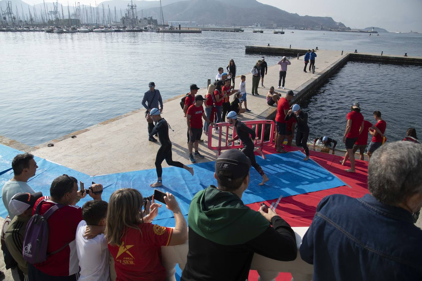 El XVI Triatlón Ciudad de Cartagena SERTRI, en imágenes