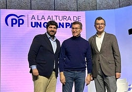 López Miras, Feijóo y Ballesta, en un acto del PP.