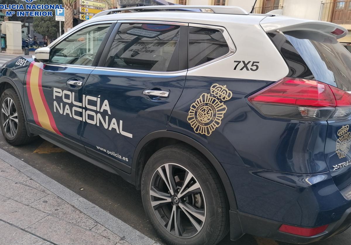 Vehículo de la Policía Nacional.