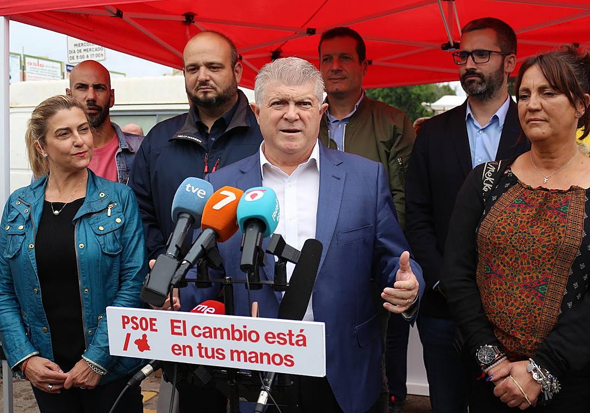 El candidato socialista a la presidencia de la Comunidad, José Vélez, este miércoles.