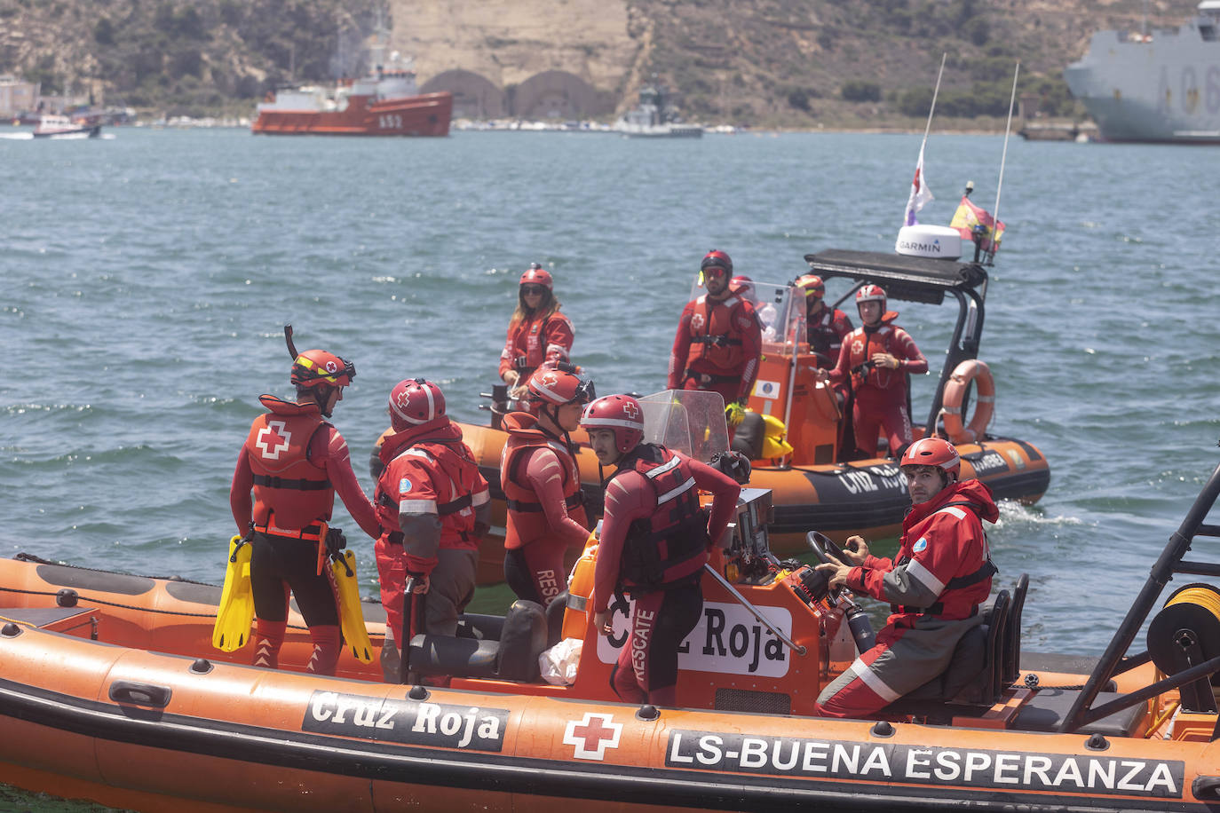 Galería: La Armada simula el rescate de un barco en Cartagena