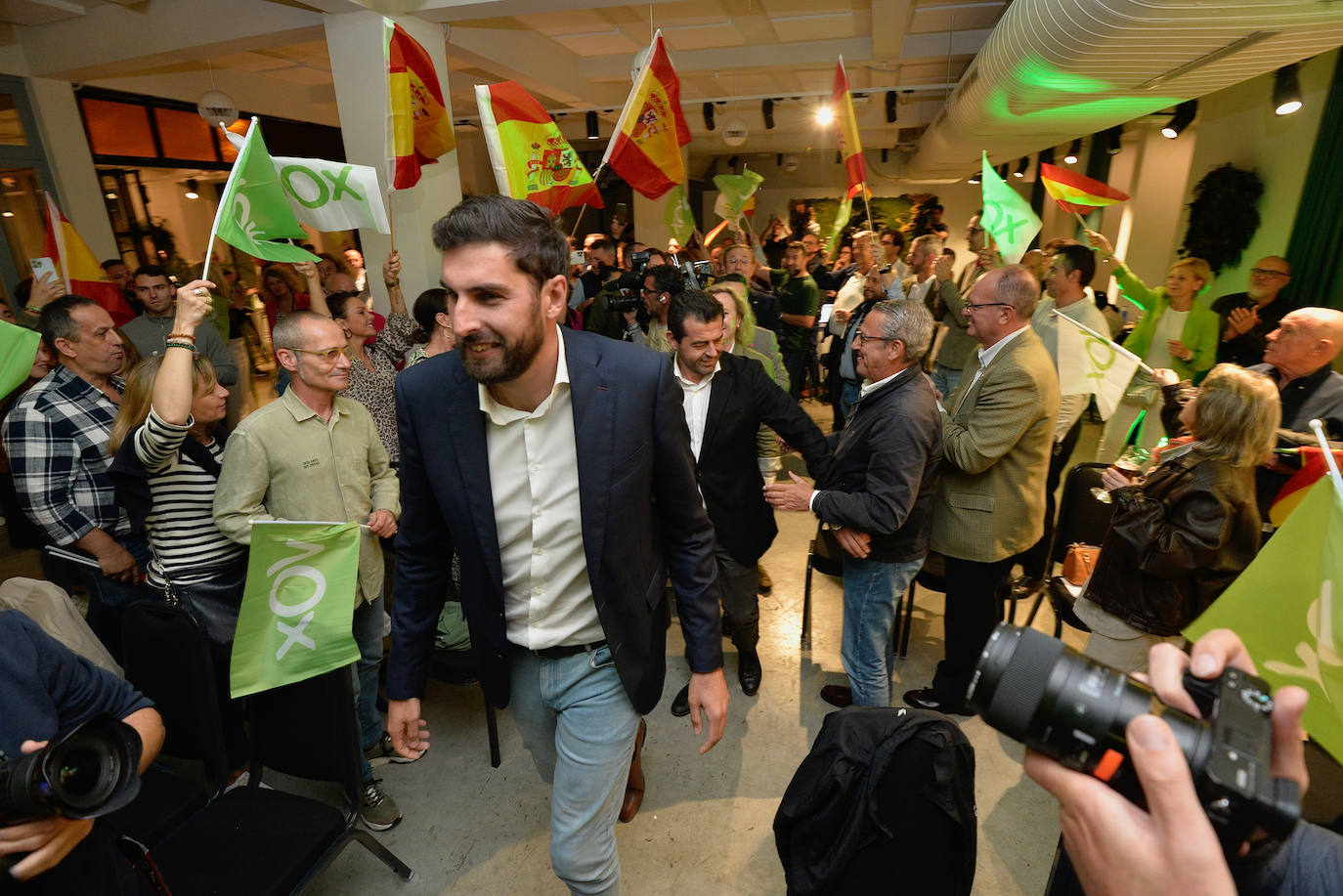 Rueda de prensa de Vox, en imágenes