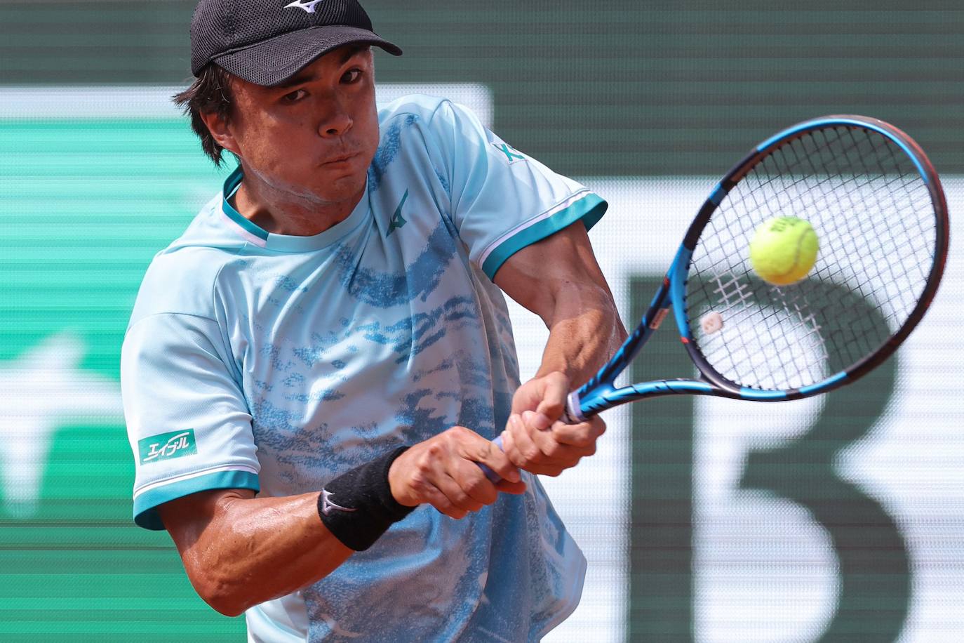 Carlos Alcaraz vence a Taro Daniel en Roland Garros