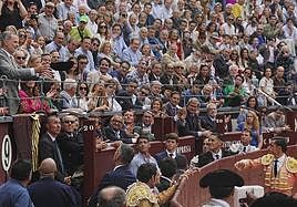 La corrida de Paco Ureña en la Feria de San Isidro en Las Ventas, en imágenes