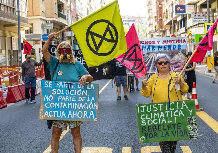 Las 'Marchas de la Dignidad' por el Día de la Región de Murcia, en imágenes