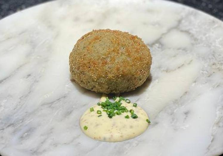 Croquetón de puchero del restaurante Maza (Murcia).