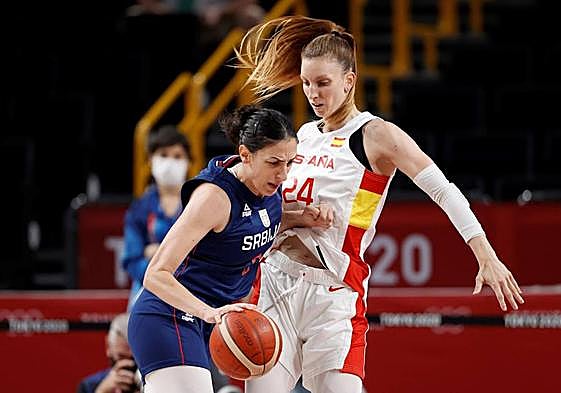 Imagen de archivo de Laura GIl disputando un partido con la Selección Española.
