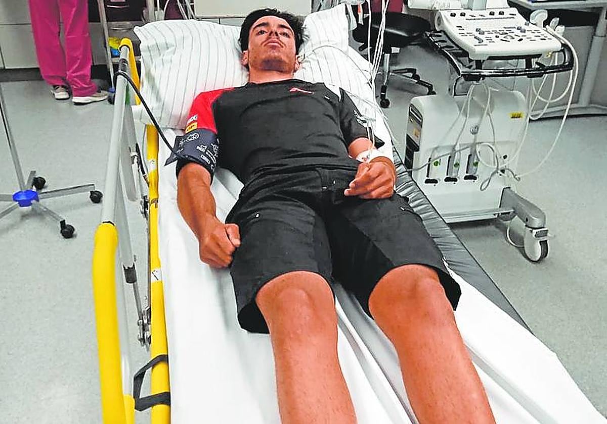 Borja Gómez, en observación en el hospital al que fue trasladado.