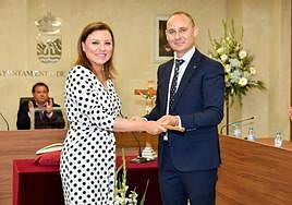 Catalina Herrero junto a Gregorio Herrero, primer teniente de alcalde, este sábado.