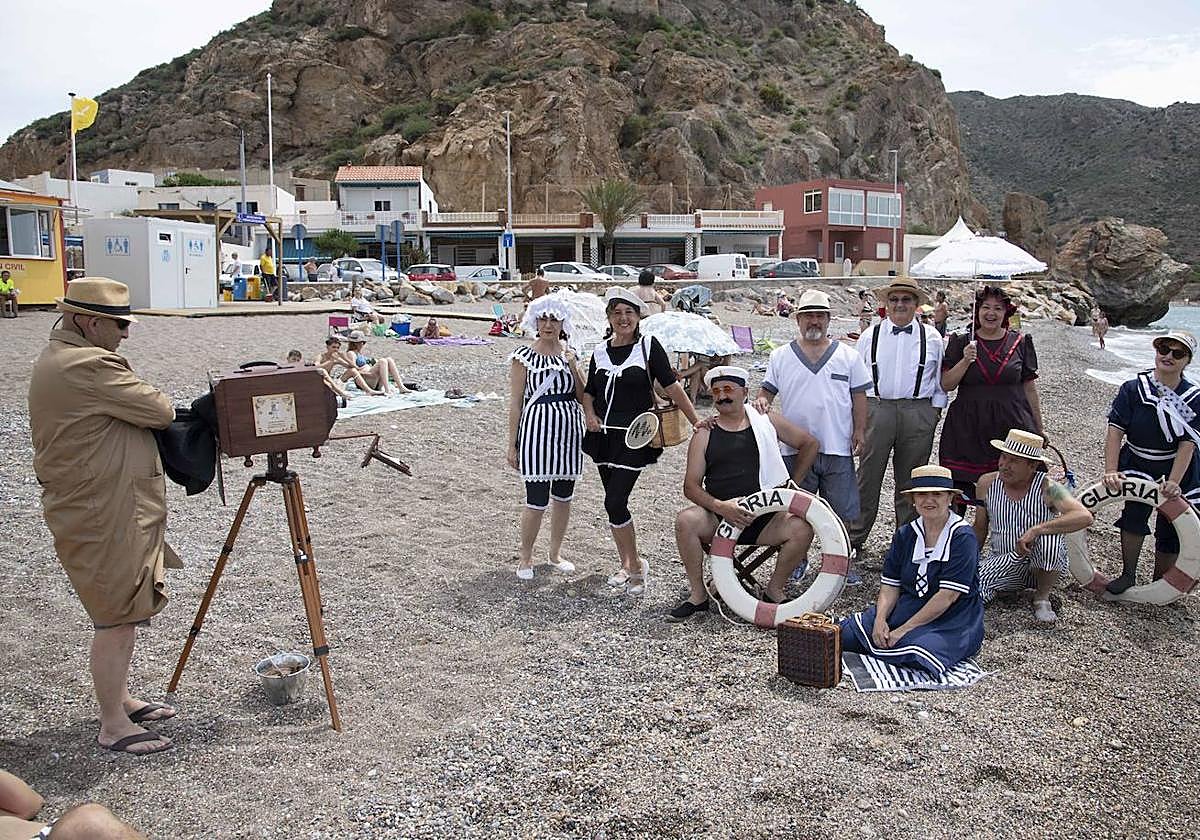 Los modernistas recuperan los baños de época en El Portús