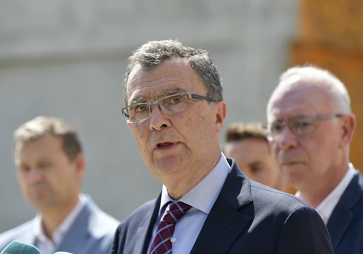 José Ballesta, este jueves, durante un acto en Puente Tocinos.