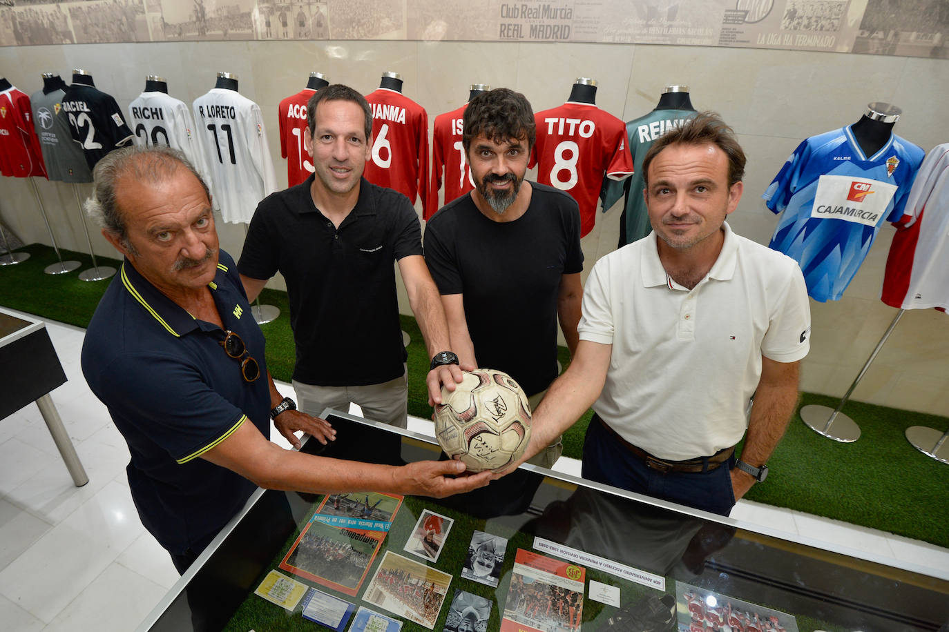 Mesa redonda para recordar el ascenso del Real Murcia en 2003