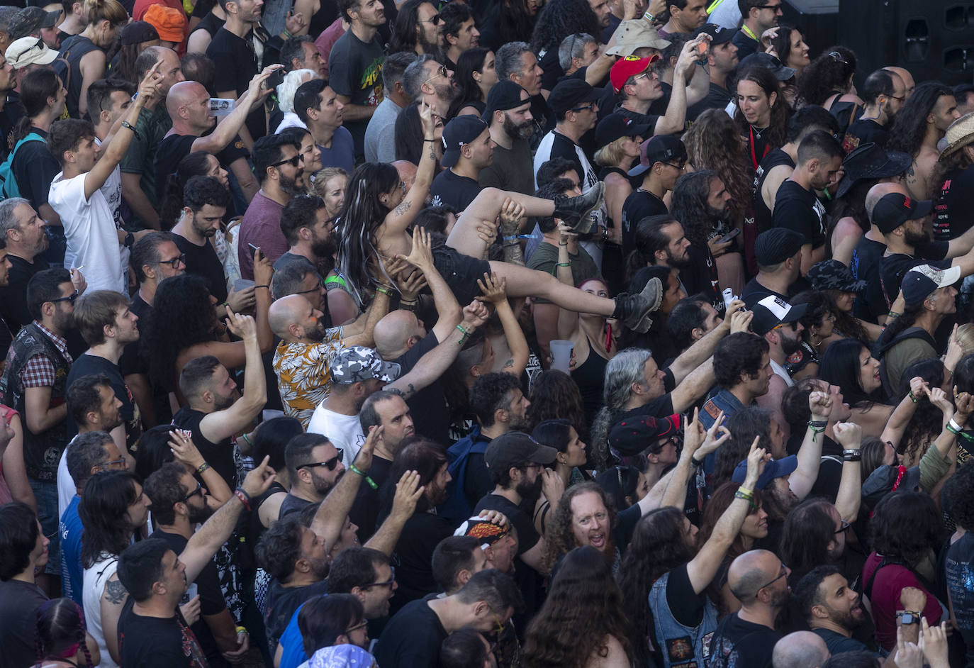 La primera noche del Rock Imperium, en imágenes