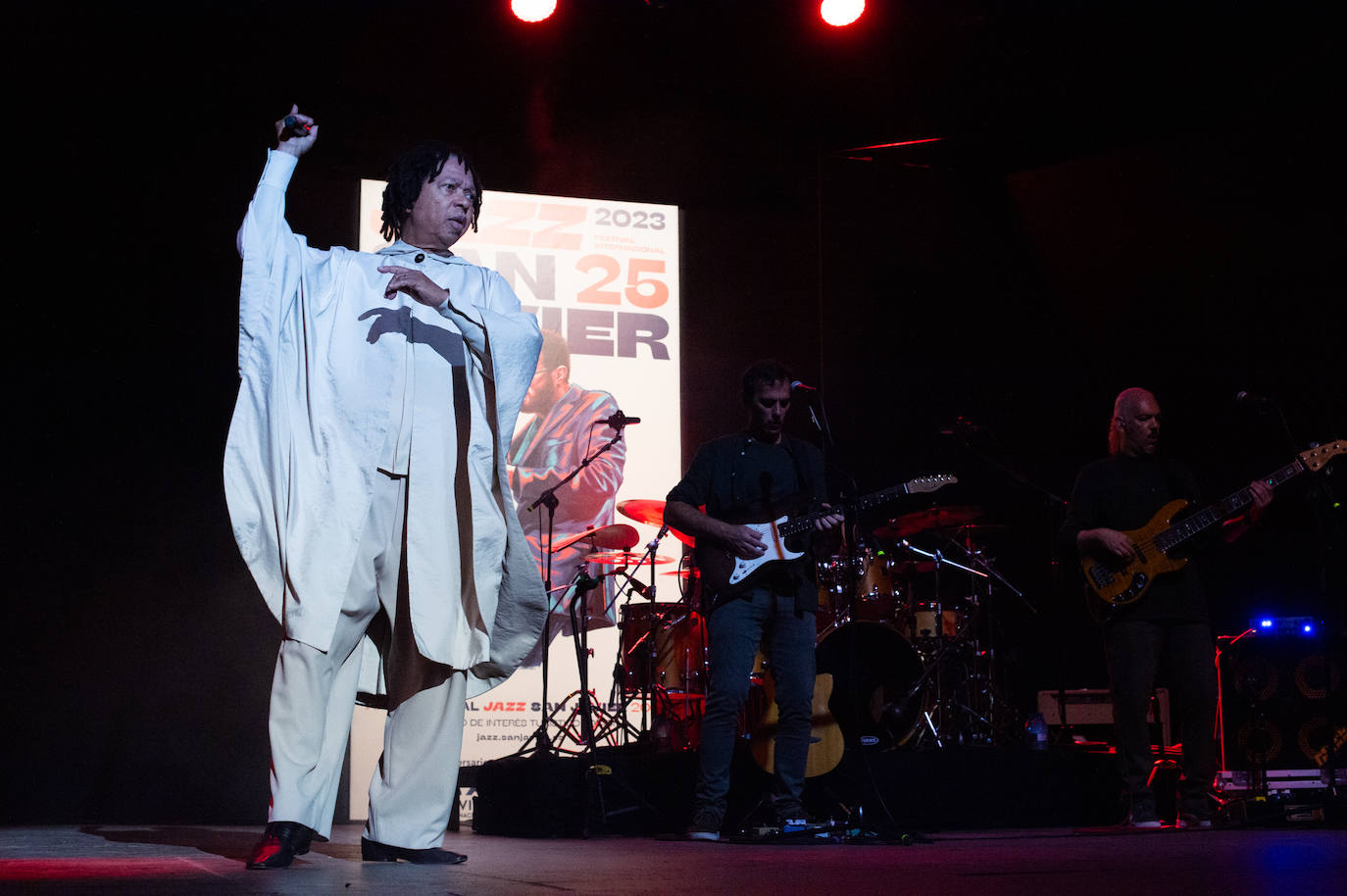 El concierto de Djavan en el Festival Internacional de Jazz de San Javier, en imágenes