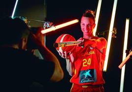 Laura Gil, en una sesión de fotos con la selección española.