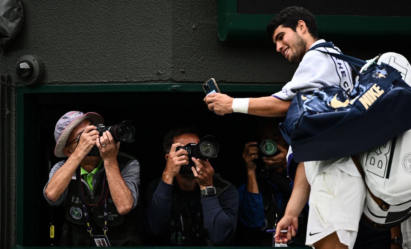 Alcaraz despega en Wimbledon