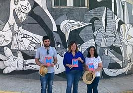 La concejala Mar Ezcurra, durante la presentación de la edición de los Murales de San Isidro que ha sido objeto de investigación.