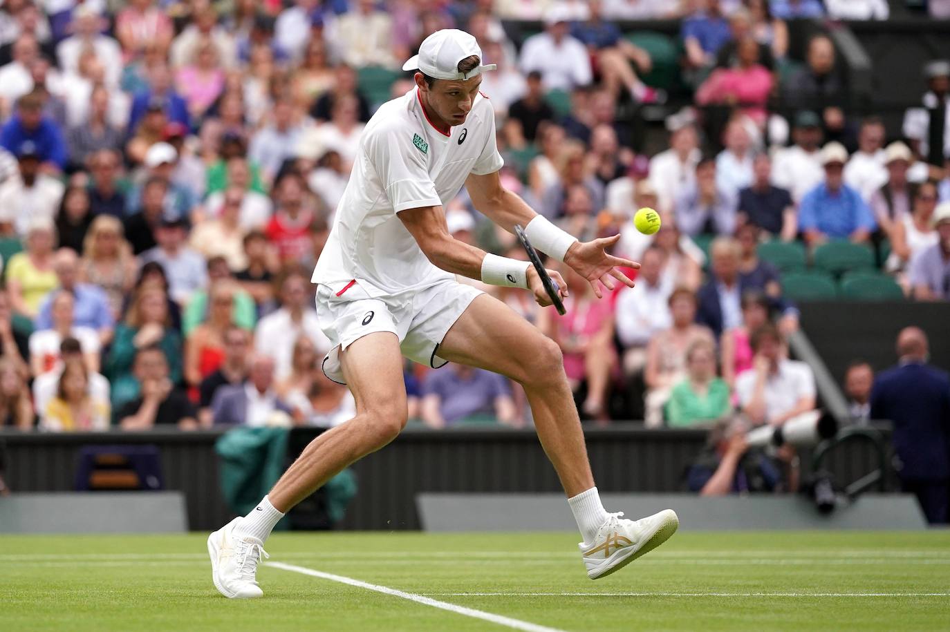 El partido entre Carlos Alcaraz y Jarry en Wimbledon, en imágenes