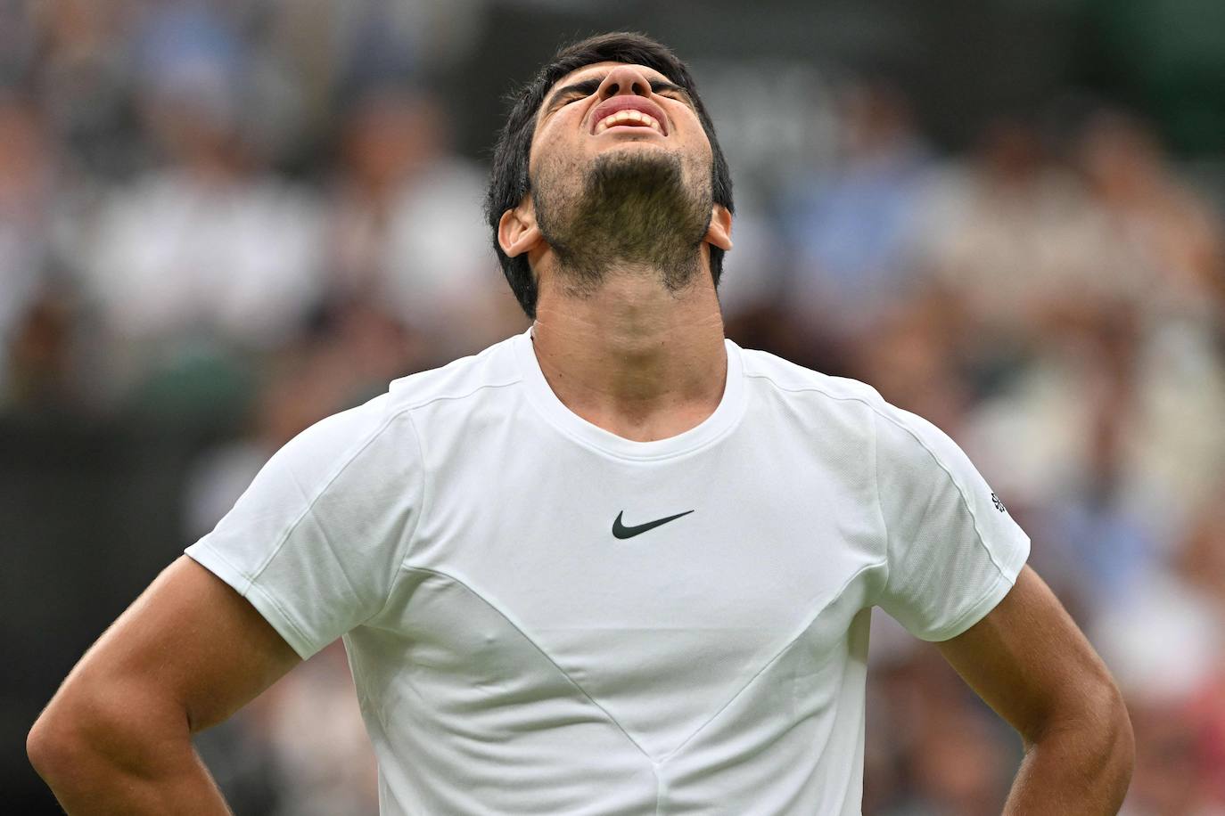 El partido entre Carlos Alcaraz y Jarry en Wimbledon, en imágenes