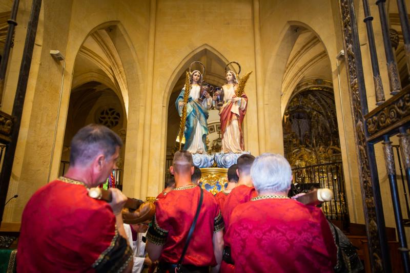 Así ha sido la ofrenda de flores a las Santas Justa y Rufina